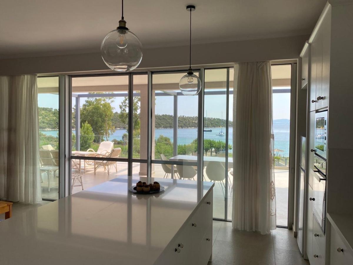 Villa Aphrodite Palairos Quarto foto